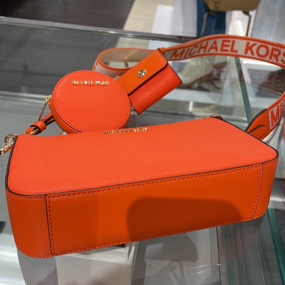 MICHAEL KORS JET SET TRAVEL SMALL SHOULDER CROSSBODY BAG WITH TECH ATTCH AIRPOD - Picture 9 of 16